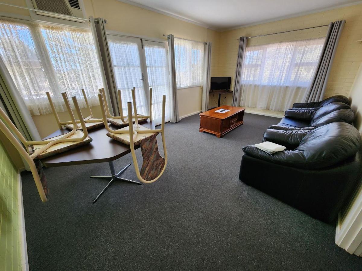 Whyalla Country Inn Motel Dış mekan fotoğraf